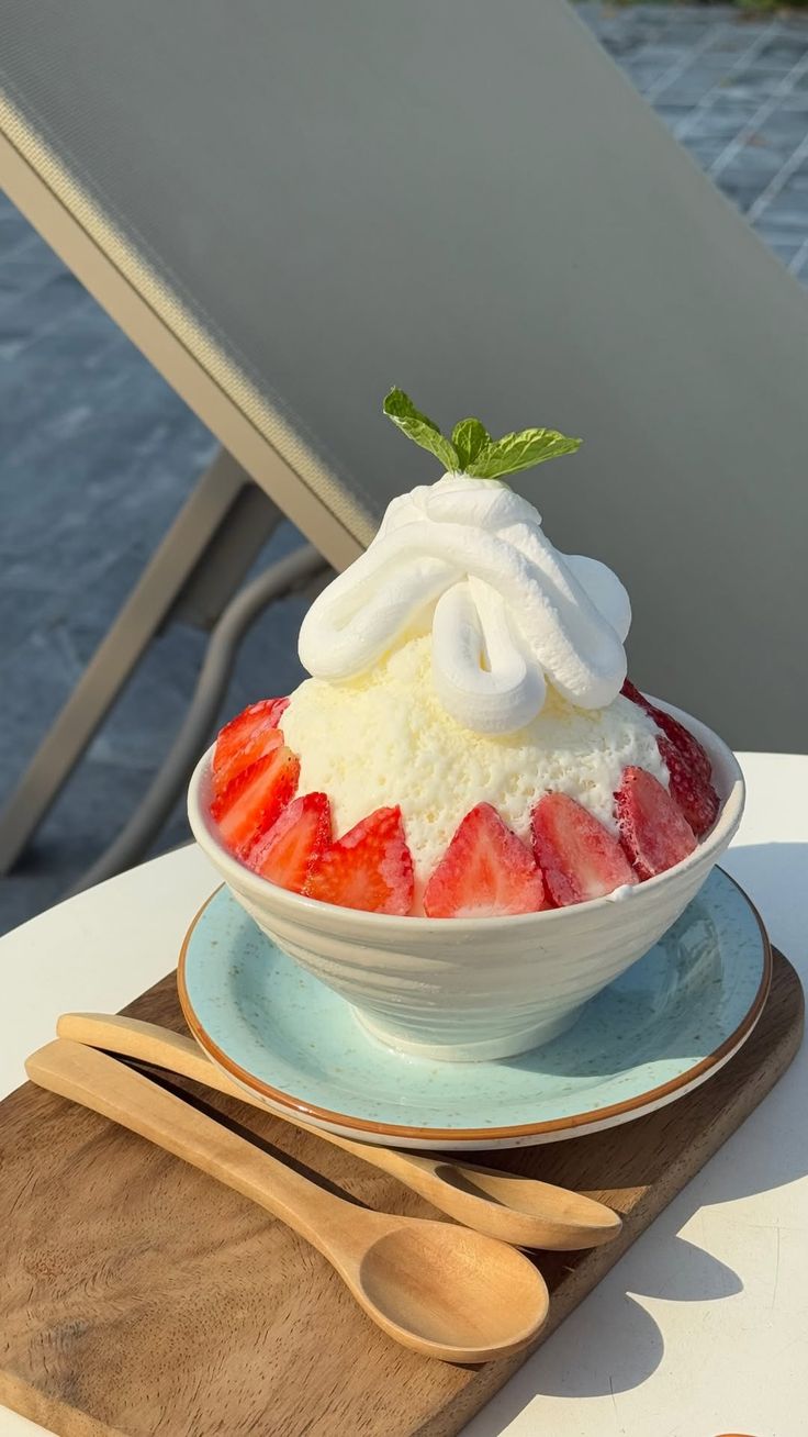 Sau khi chết đuối, tôi kéo cả nhà chôn cùng 